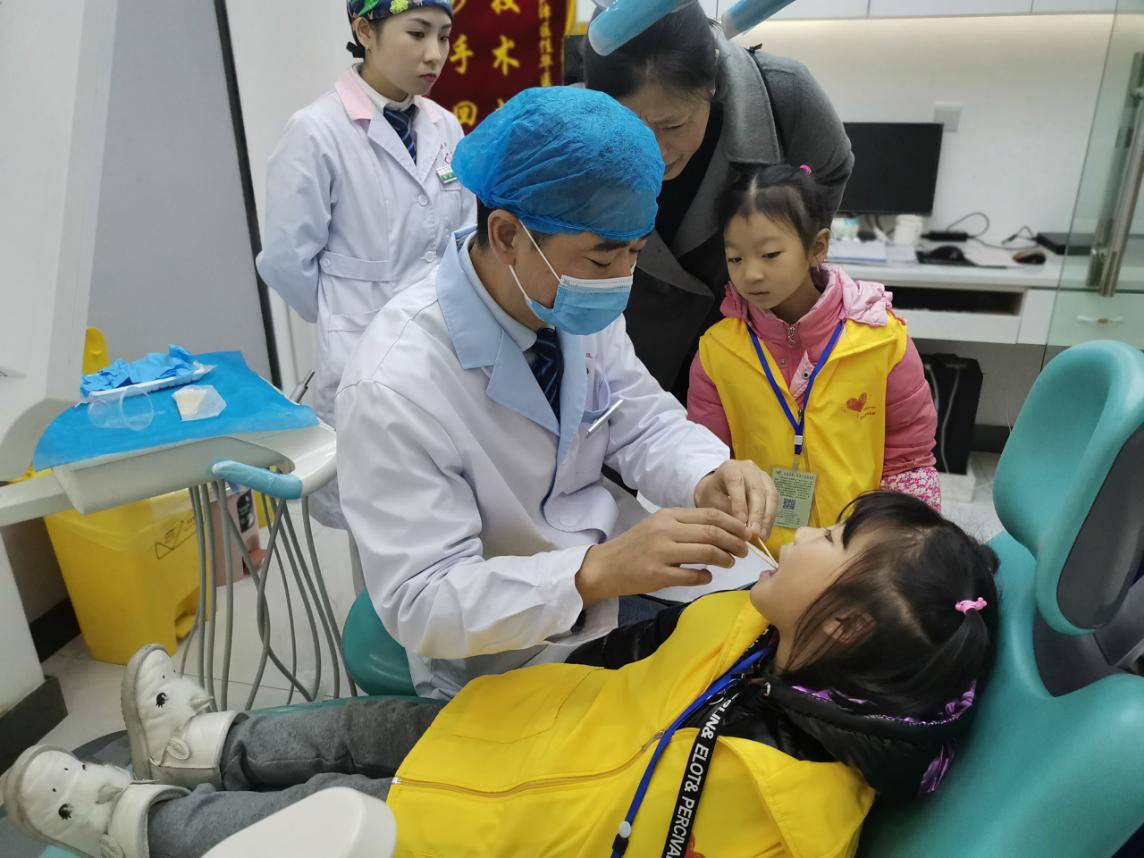 “爱牙护齿”健康行活动-3