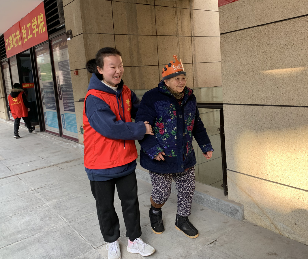“感恩遇见”集体生日会活动-4
