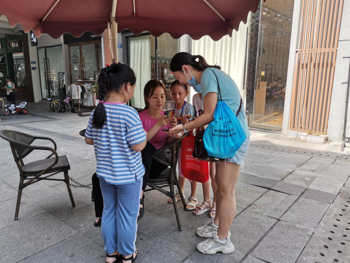 “幸福社区小管家”之小小店长活动-3