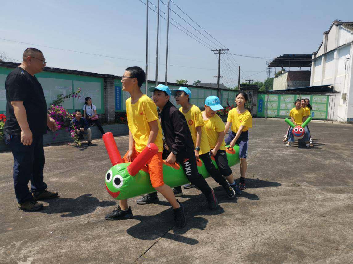 “童心守护，关爱成长”六一儿童节活动-3