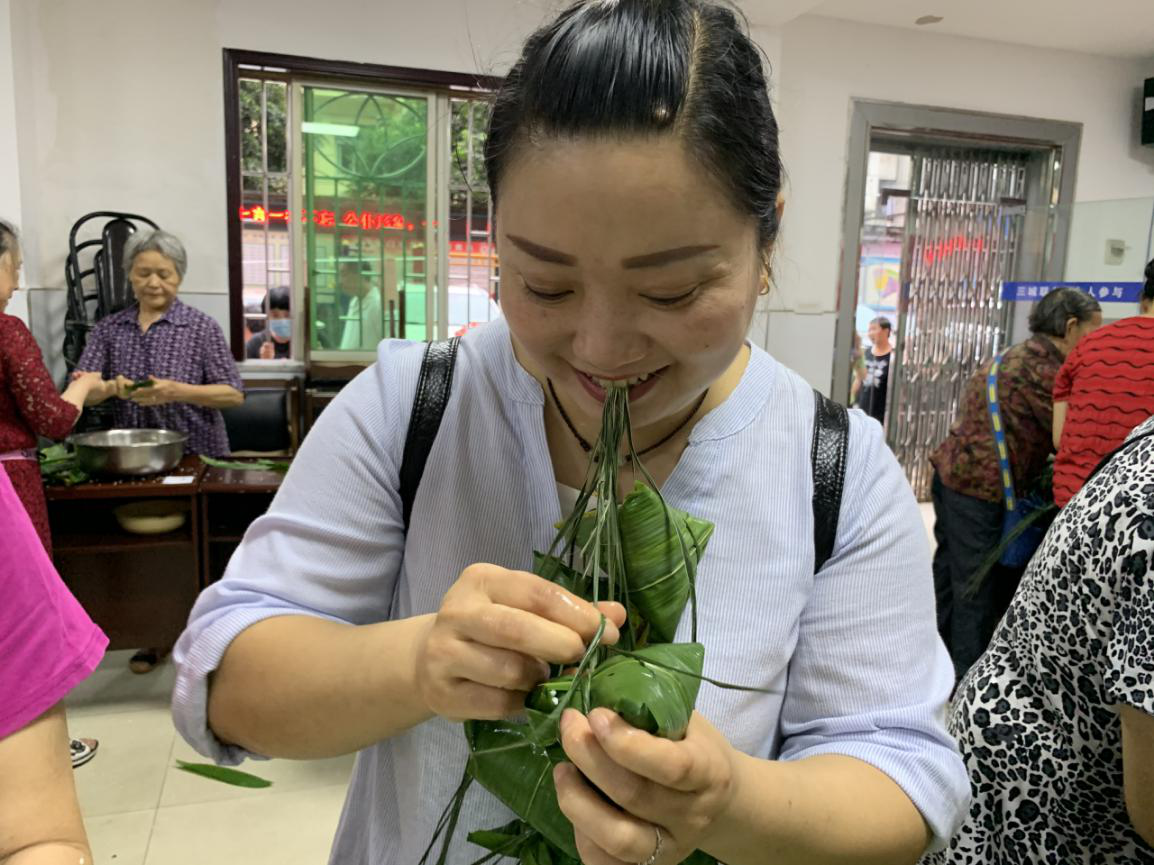 【东门社区社工室】粽叶飘香迎端午，垃圾分类我先行活动-4